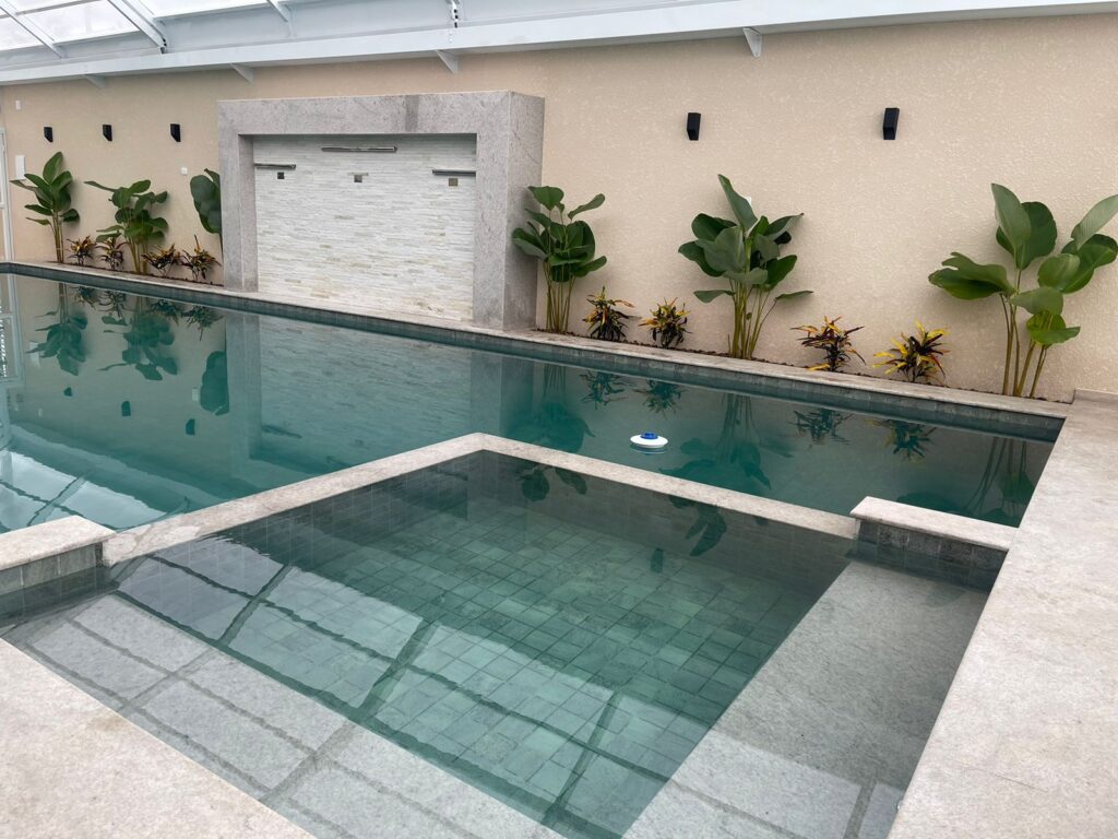 Piscina: Ter ou não ter em casa? 